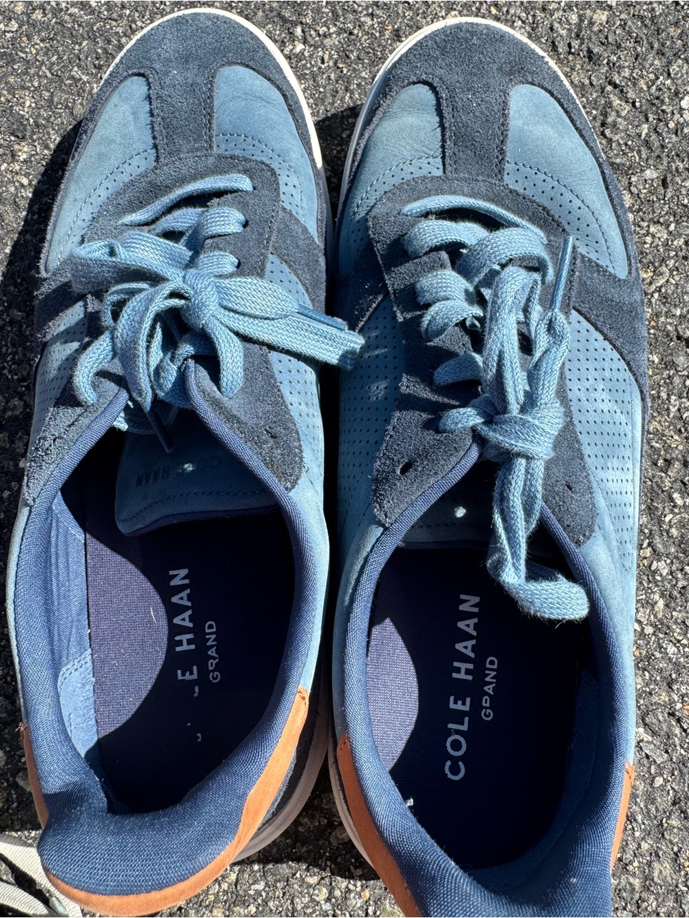 Grand Crosscourt Modern Turf Sneaker